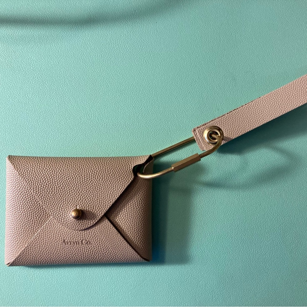 NWT Avyrn Co. Wristlet + Wallet
